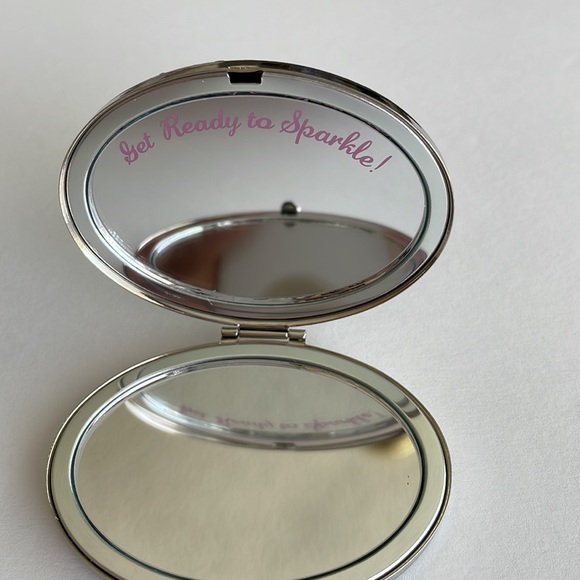 Tarina Tarantino Compact Mirror - Picture 5 of 11